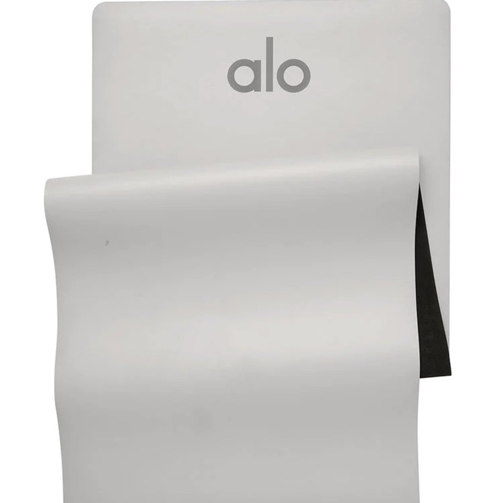 NWT ALO YOGA WARRIOR MAT DOVE GREY